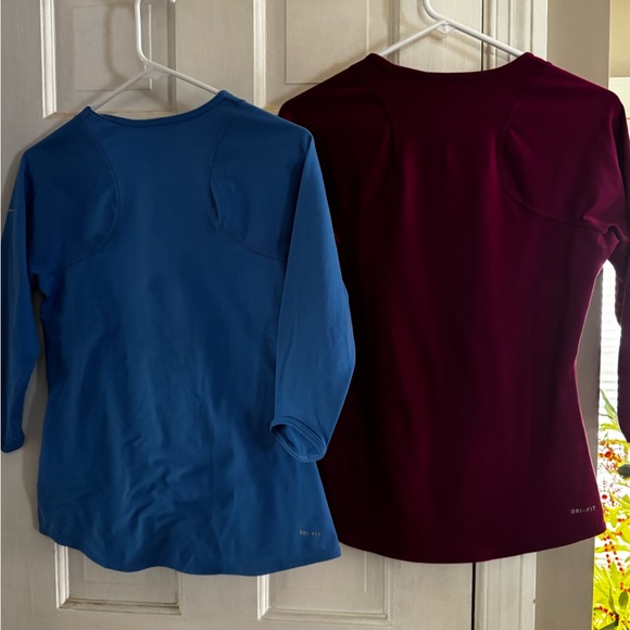 Nike Women's three-quarter sleeve- Blue and Maroon - Picture 4 of 4